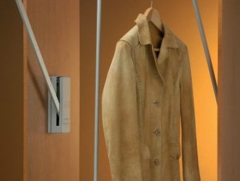 PERCHERO ABATIBLE SERVETTO